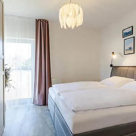 Apartment Lux Piec Morz Z Dwiema Sypialniami