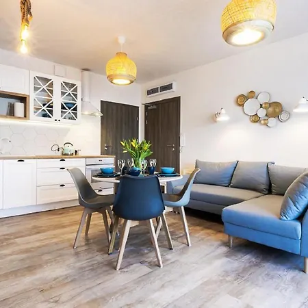 Lux Piec Morz Z Dwiema Sypialniami Apartment Sianożęty